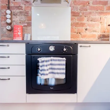 Huoneisto Wehost Helsinginkatu 7 *